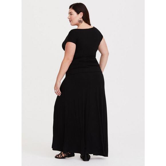 Torrid Women's 5 5X Dark Green Maxi Jersey Shirred Maxi Dress Short Sleeve - Picture 2 of 10